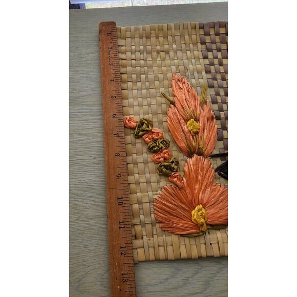 PLACEMENTS & NAPKIN HOLDERS-Mexican -Woven Straw 6 Placemats & 10 Holders - Picture 12 of 15